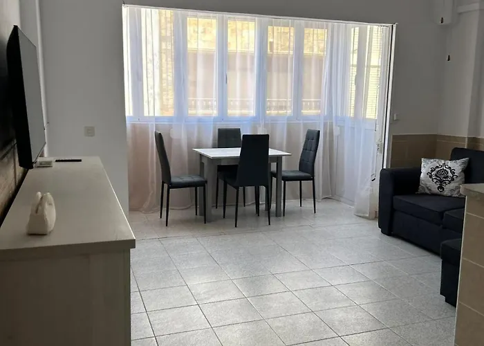 красивая в самом центре торревьехи Appartamento